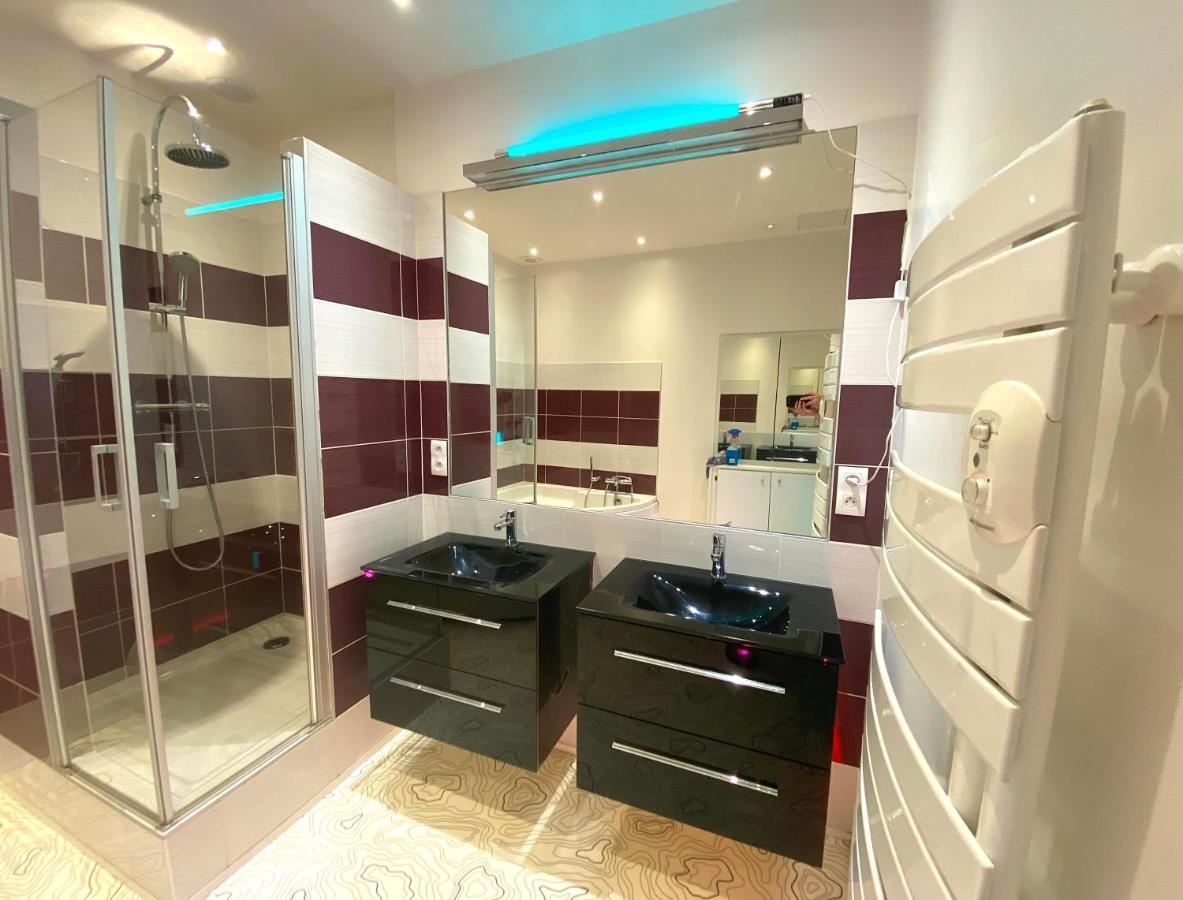 Floydroom'S Pau Chambre Hotes Standing Dans Appartement Partage Proche Chateau Екстер'єр фото