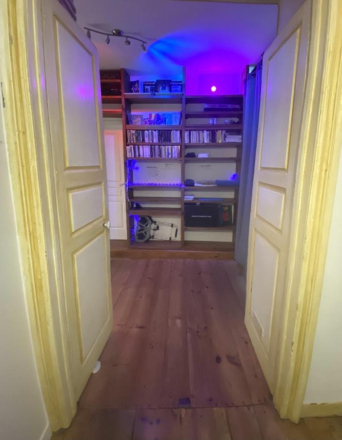 Floydroom'S Pau Chambre Hotes Standing Dans Appartement Partage Proche Chateau Екстер'єр фото